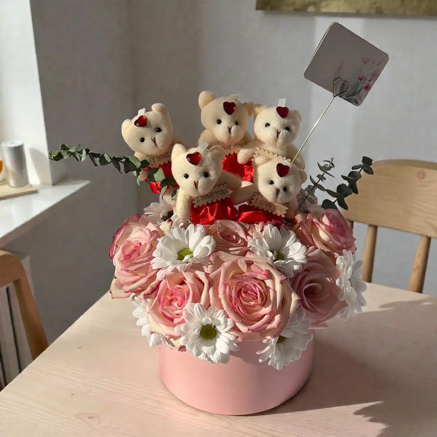 Romantic Pink Rose Flower Box with Teddy Bears Romantic Pink Rose Flower Box with Teddy Bears